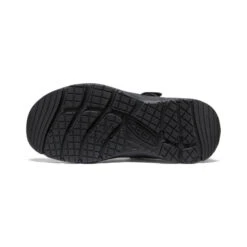 Keen Big Kids' Motozoa Sandal | Black/Alloy 9 Keen Big Kids' Motozoa Sandal | Black/Alloy -Keen 0c8ecdd7cb3e5876814212dd8aa71d45fefb0554