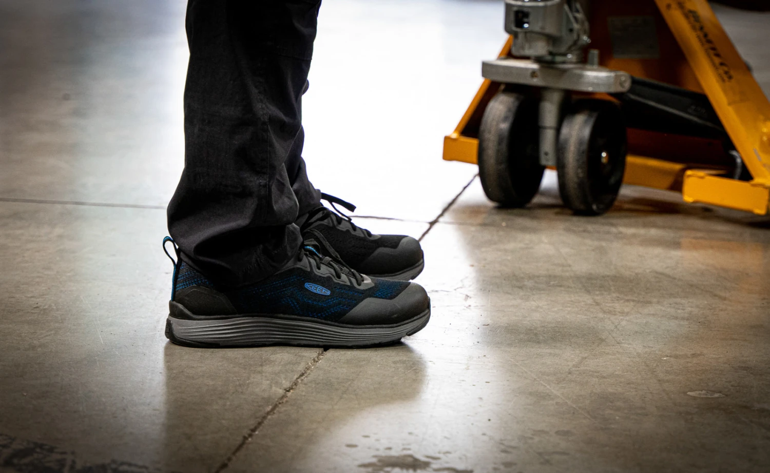 Keen Men's Sparta 2 (Aluminum Toe) | Brilliant Blue/Black 5 Keen Men's Sparta 2 (Aluminum Toe) | Brilliant Blue/Black - Image 5