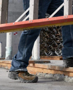 Keen Men's Pittsburgh Energy 6" Waterproof Boot (Carbon-Fiber Toe) | Cascade Brown/Greener Pastures -Keen KEEN UTILITY PITTSBURGH CASCADE BROWN GREENER PASTURES M 1026892 Right Image