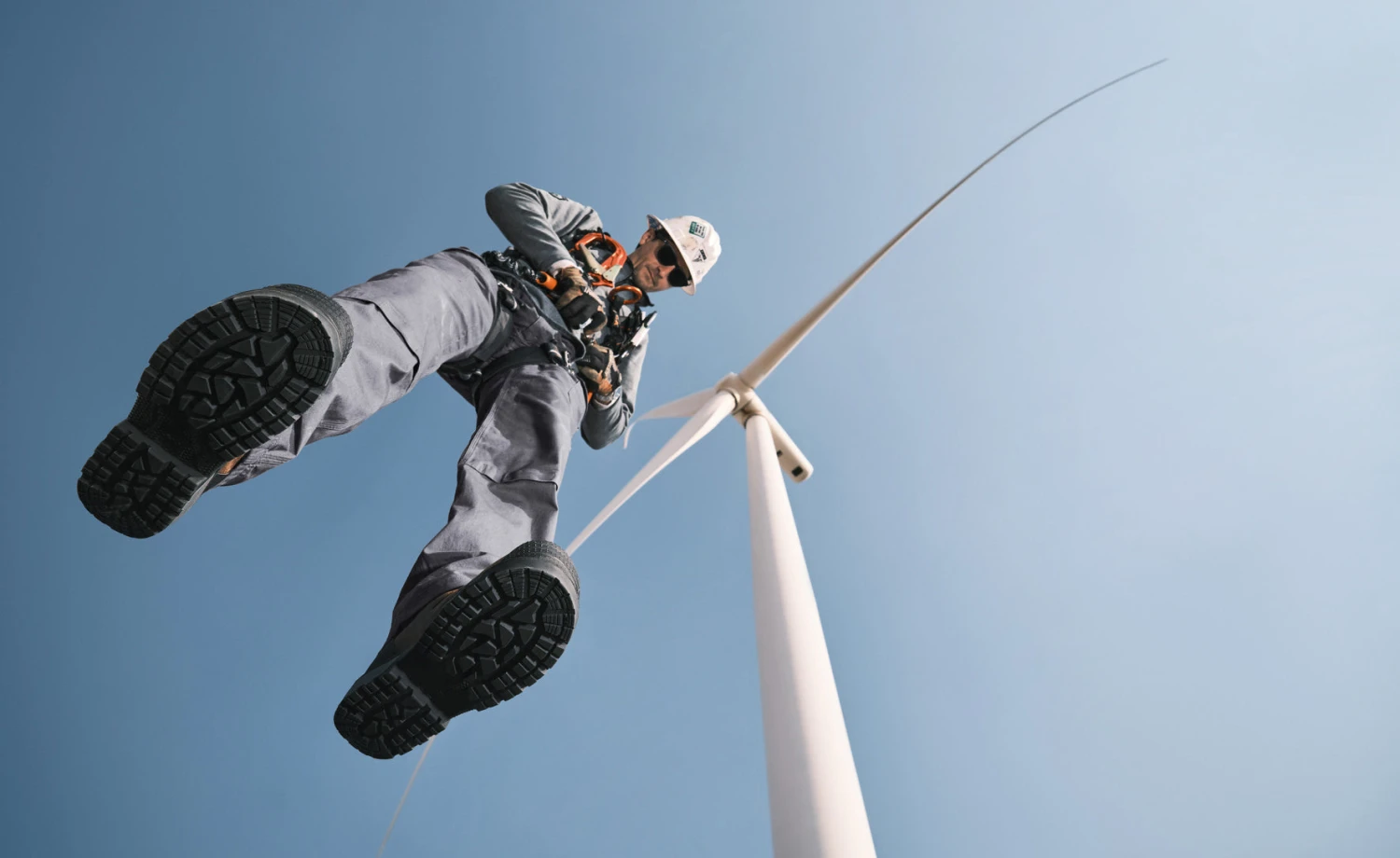 Keen Men's Camden 8" Insulated Waterproof Boot (Carbon-Fiber Toe) | Leather Brown/Black 7 Keen Men's Camden 8" Insulated Waterproof Boot (Carbon-Fiber Toe) | Leather Brown/Black - Image 7