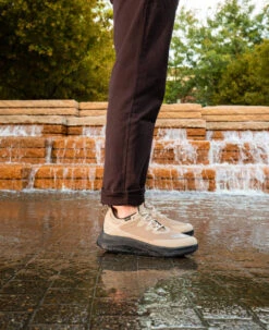 Keen Men's WK400 Waterproof Walking Shoe | Timberwolf/Black -Keen WK400WaterproofPDPLifestyle2