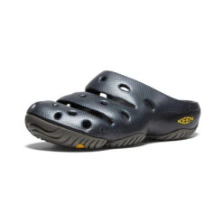 Keen Men's Yogui Arts | Graphite -Keen fee32a573f31455cd363d6c4a44ab159b8b2075b